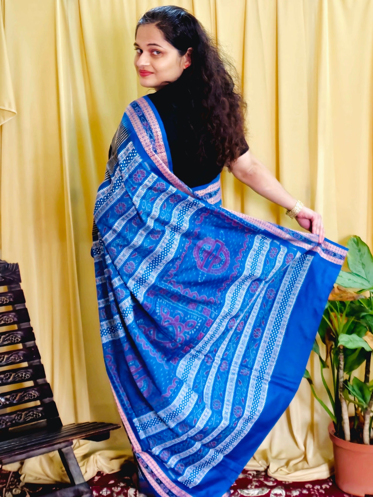 "Taraangini" Blue Sambalpuri Cotton Handloom Saree - Earthyweaves