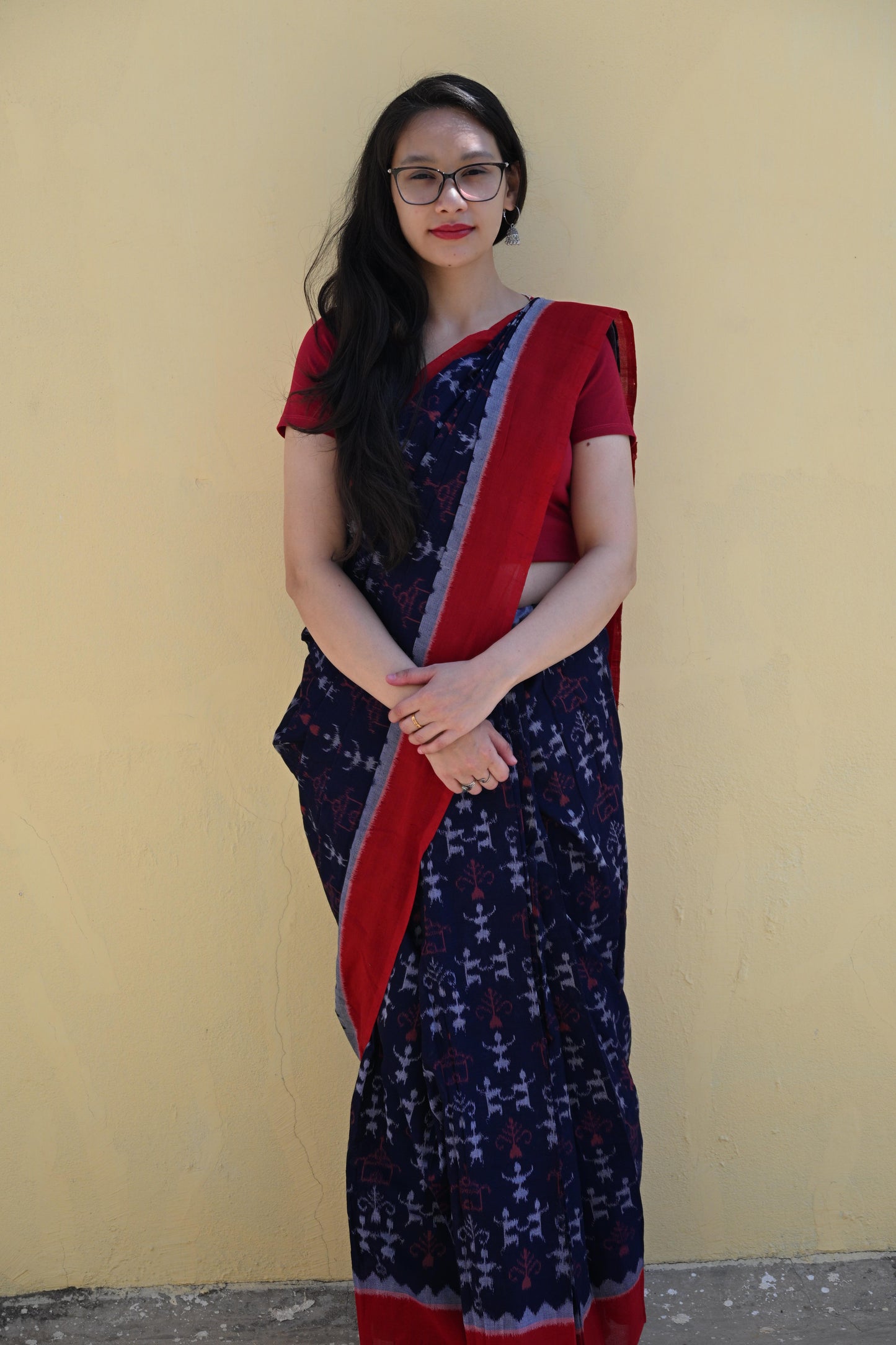 Midnight Blue Sambalpuri Handloom Saree with Red Border - Earthyweaves