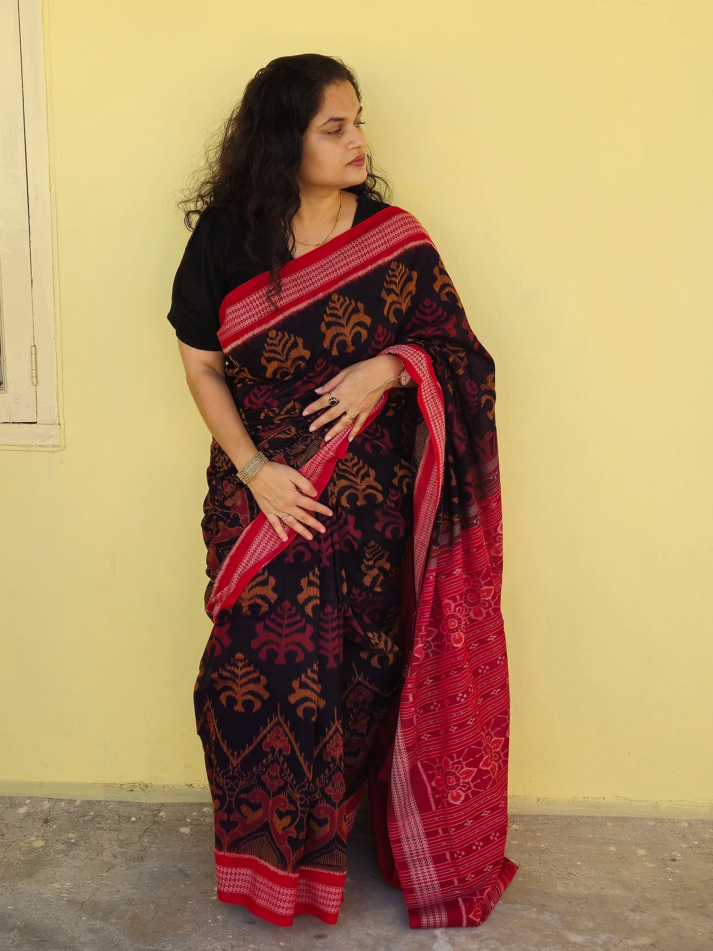 "Tamalika" Sambalpuri Cotton Saree - Earthyweaves