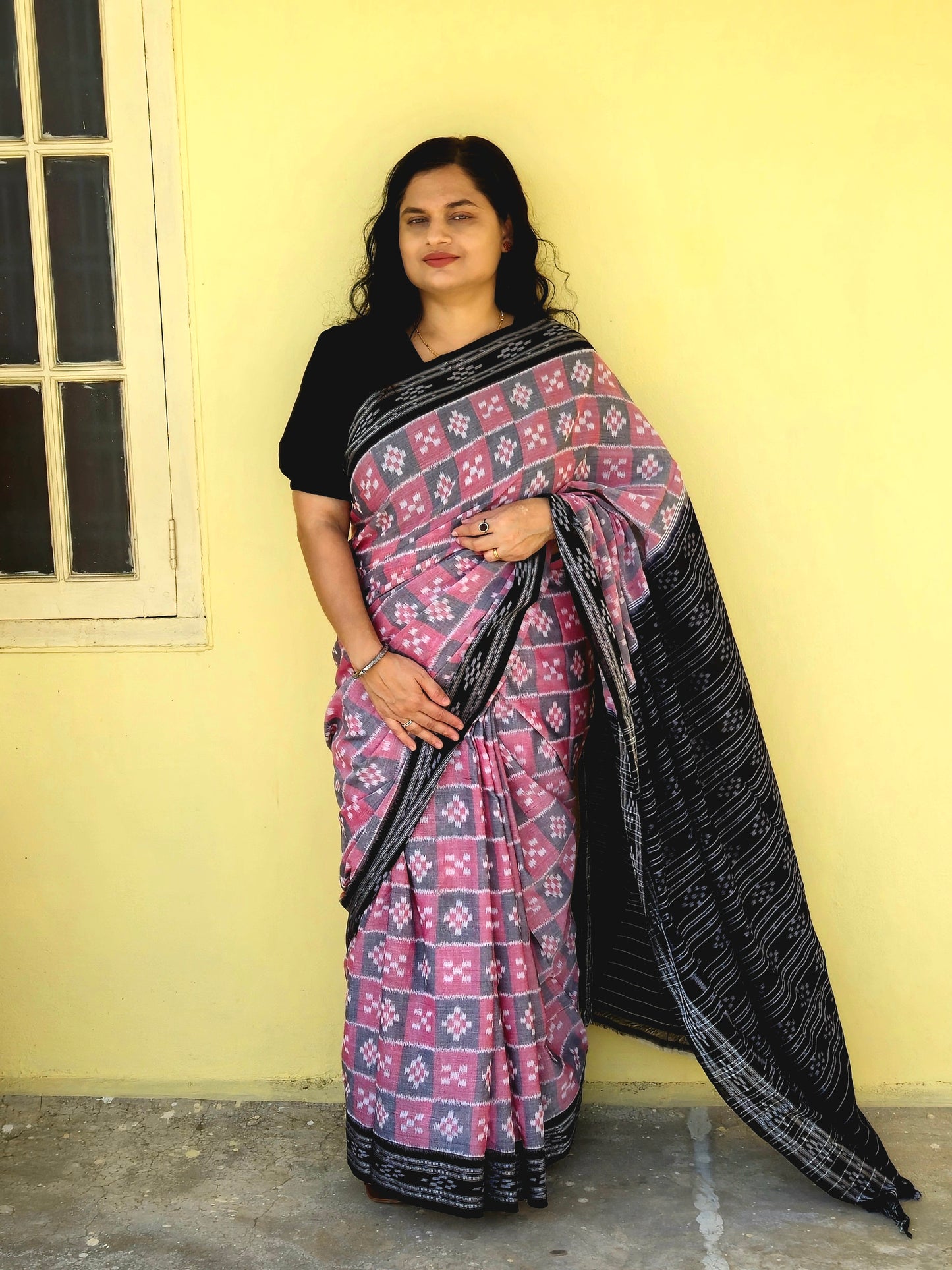 "Chandramukhi" Sambalpuri Cotton Saree - Earthyweaves