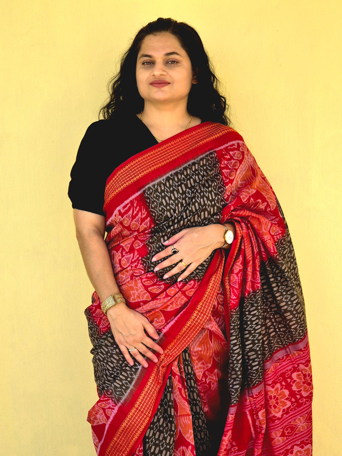 "Kesarika" Sambalpuri Cotton Saree - Earthyweaves