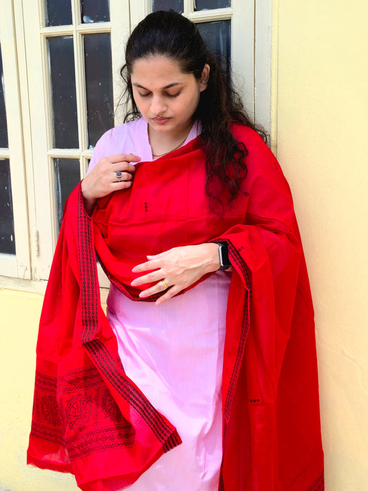 Deep Red Sambalpuri Dupatta - Earthyweaves
