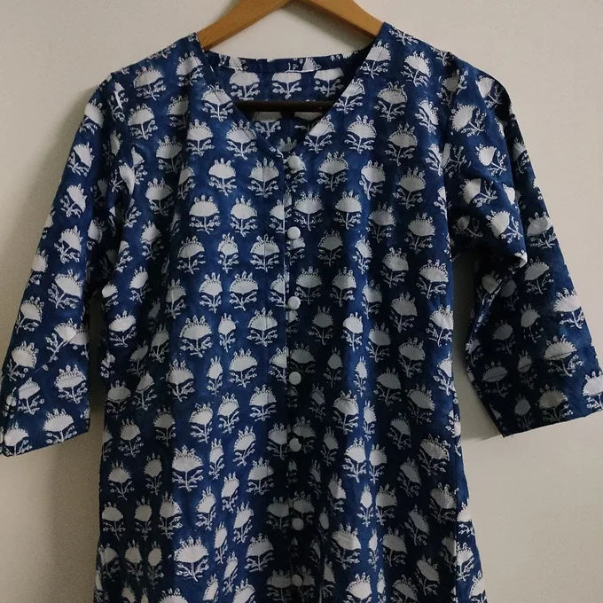 "NilaPushpa" Blockprint Top - Earthyweaves