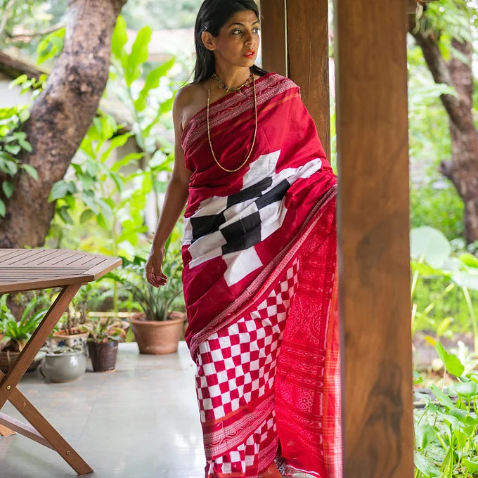 "DevaChandan" Sambalpuri Saree - Earthyweaves