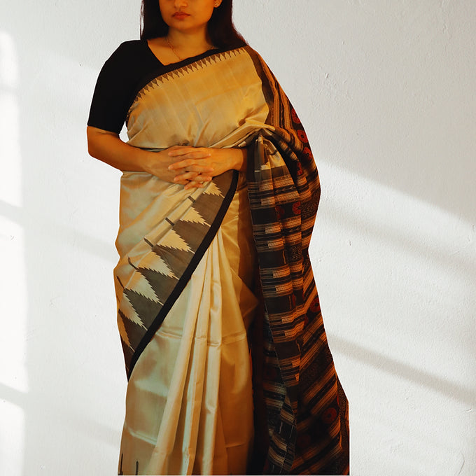 "Vimalakshi" Sambalpuri Silk Cotton Blend Saree - Earthyweaves