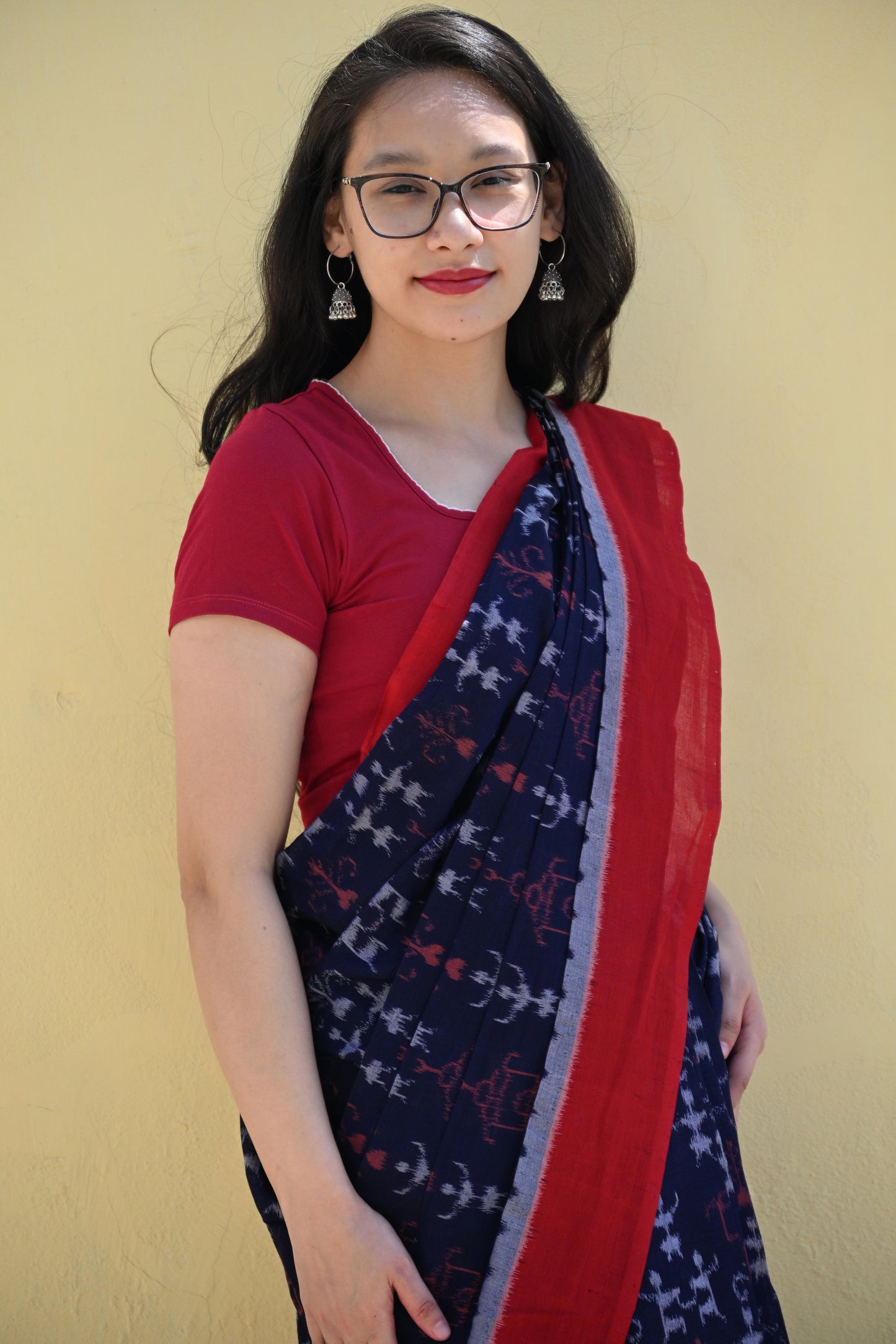 Midnight Blue Sambalpuri Handloom Saree with Red Border - Earthyweaves