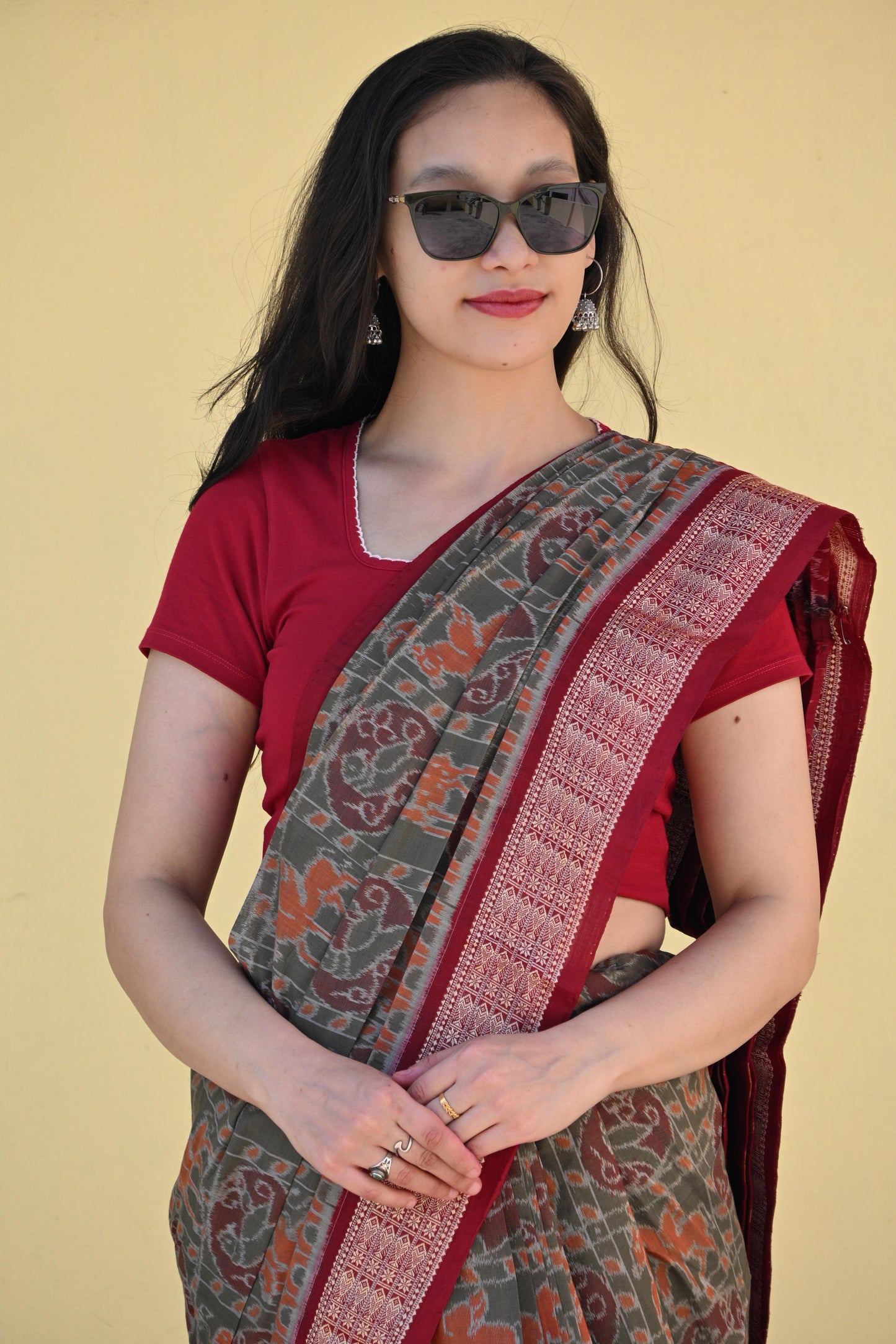 Olive Grey Sambalpuri Handloom Saree with Maroon Temple Border - Earthyweaves