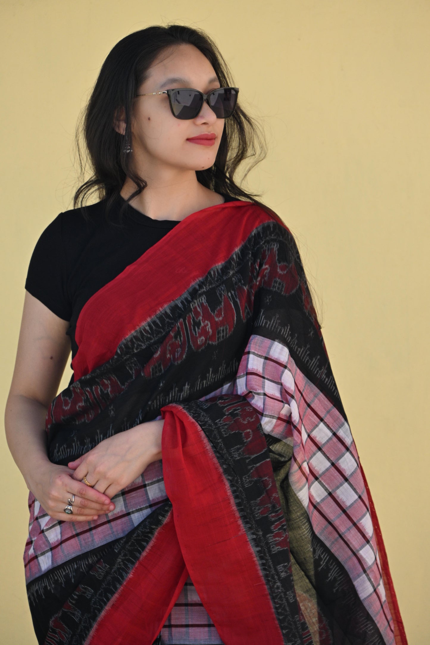 Pink, Red and Black Sambalpuri Handloom Saree - Earthyweaves