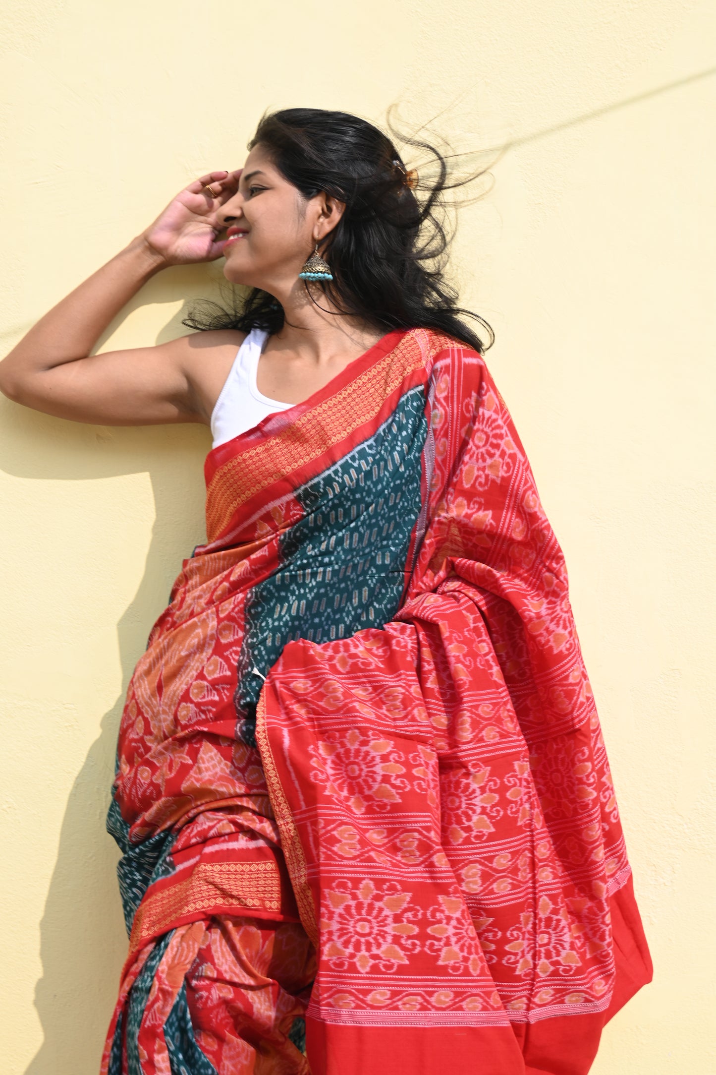 "Kesarika" Sambalpuri Cotton Saree - Earthyweaves