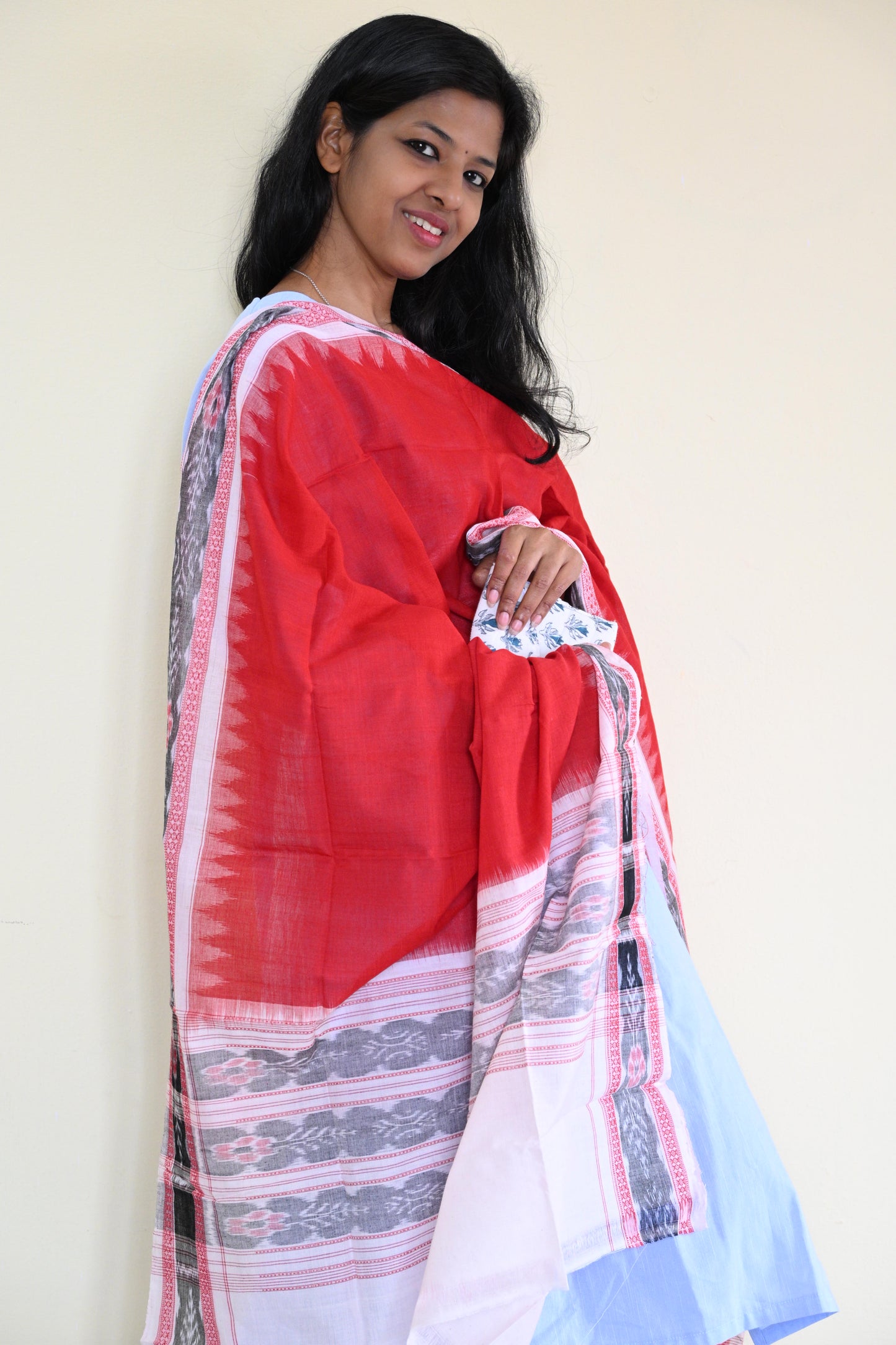 Red, White and Grey Sambalpuri Dupatta