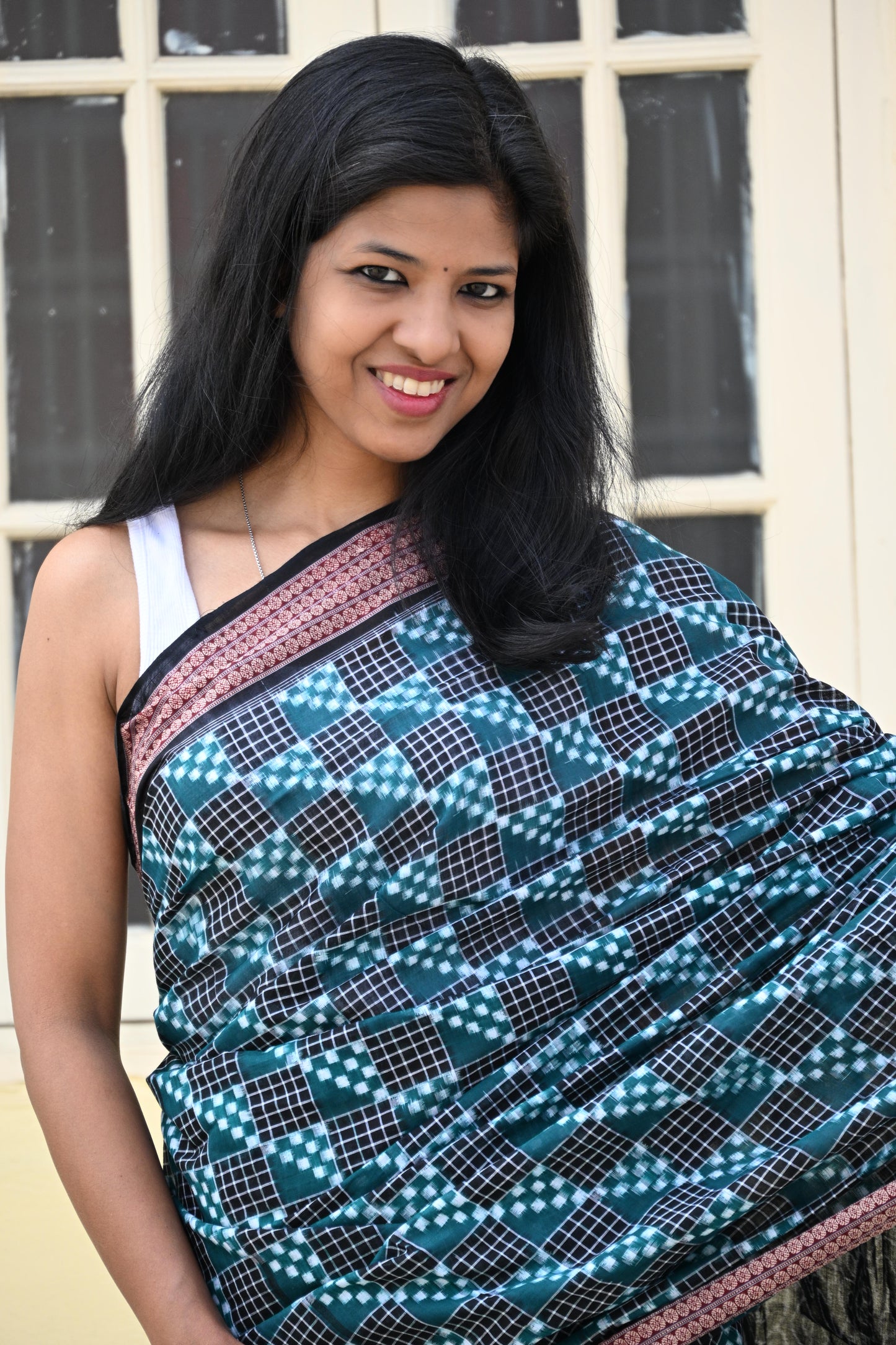 Deep Green and Black Sambalpuri Cotton Saree - Earthyweaves