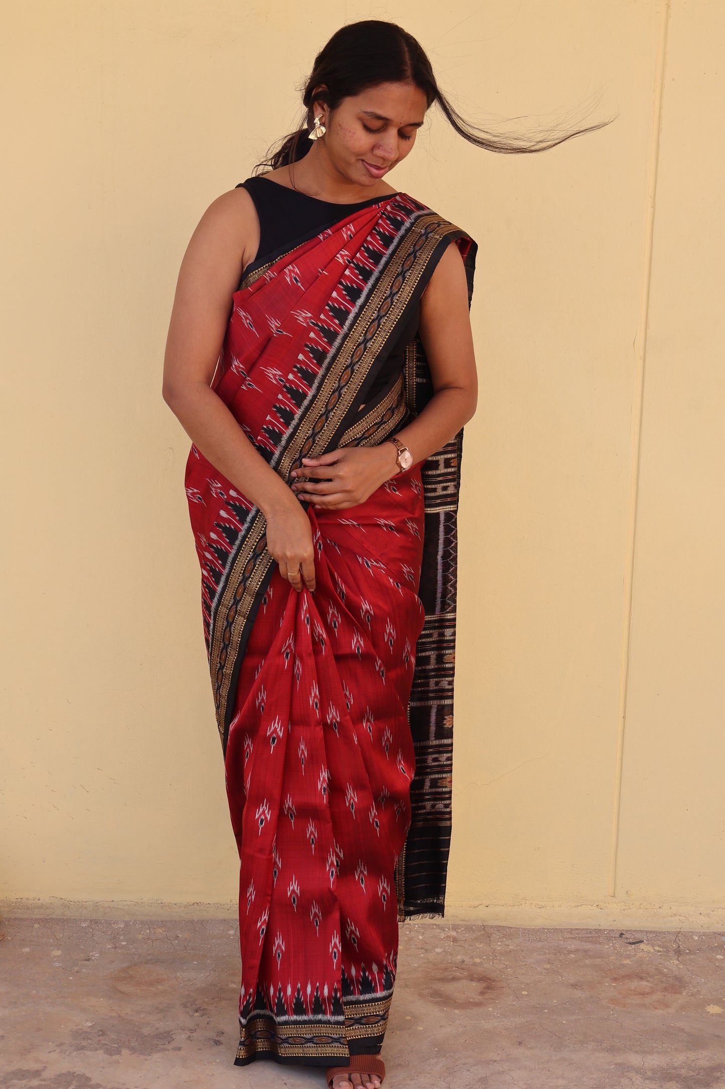 Red and Black Khandua Silk Saree - Earthyweaves