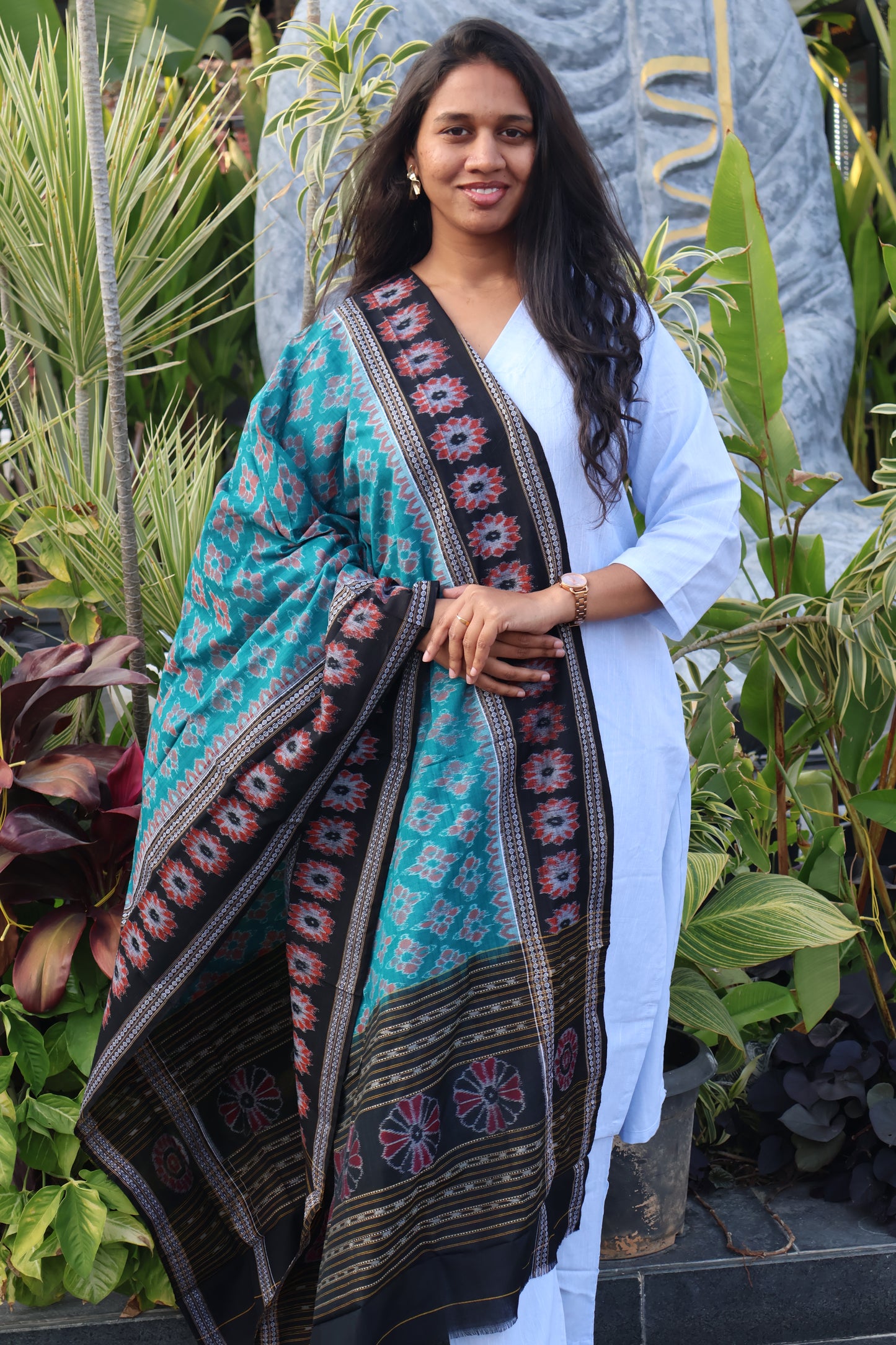 Teal Green and Black Floral Sambalpuri Dupatta - Earthyweaves