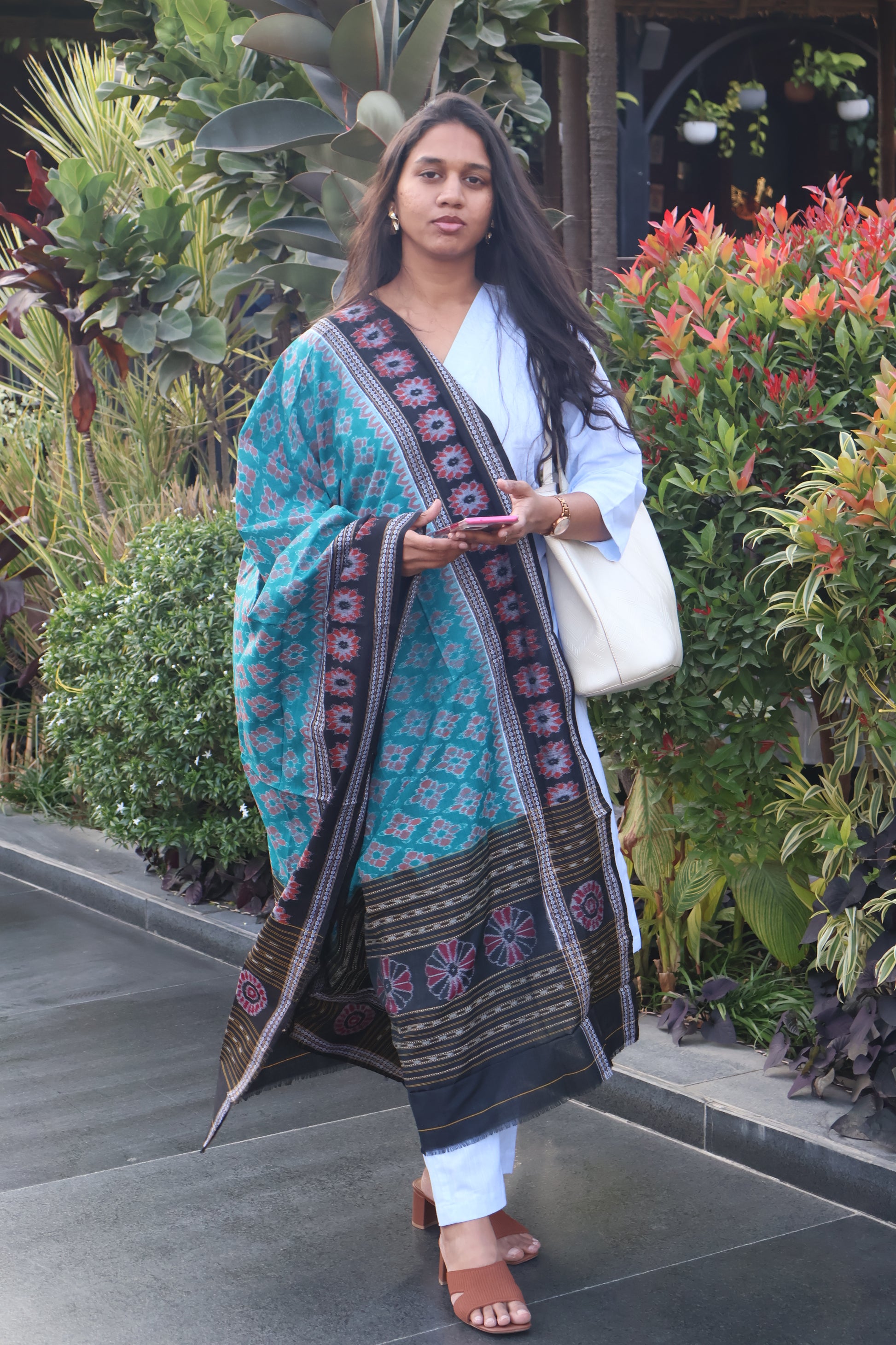 Teal Green and Black Floral Sambalpuri Dupatta - Earthyweaves