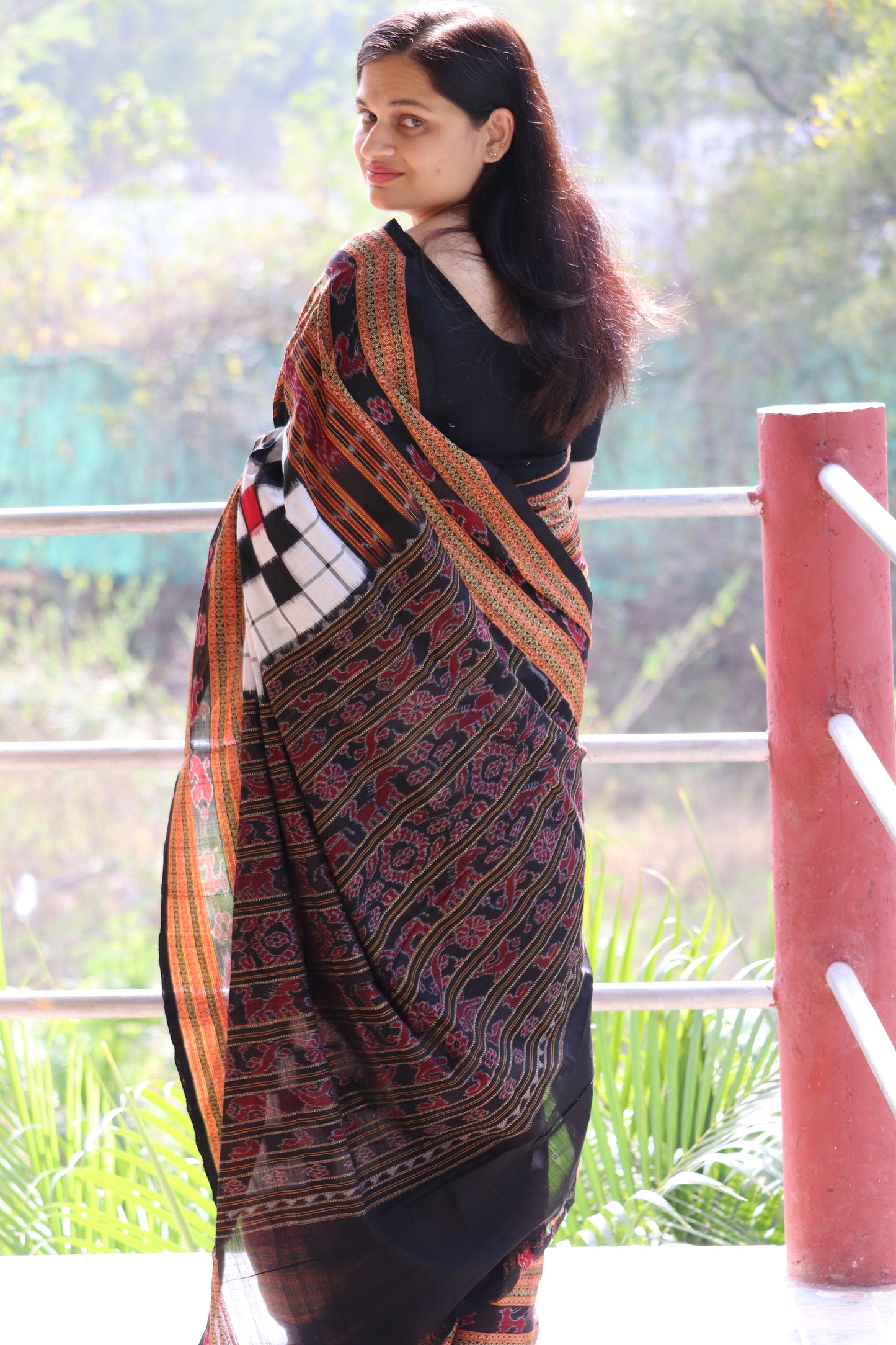 "Triveni" Sambalpuri Saree - Earthyweaves