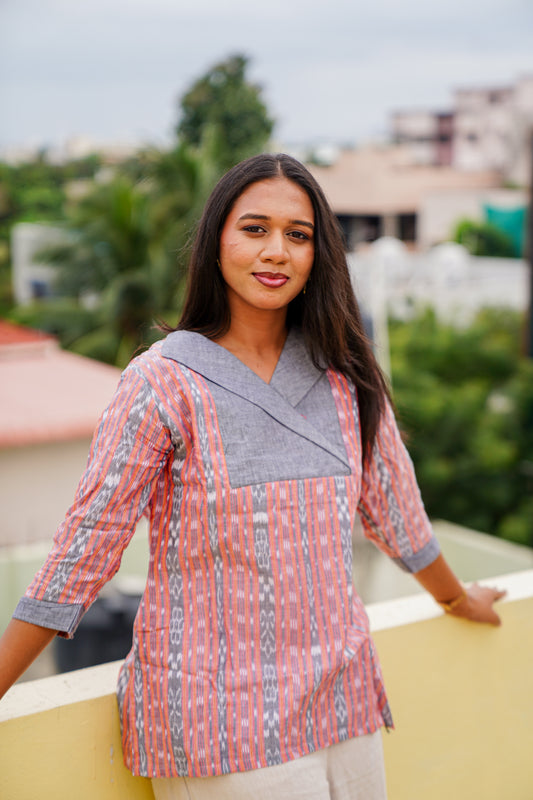 "Niva" Sambalpuri Top - Earthyweaves