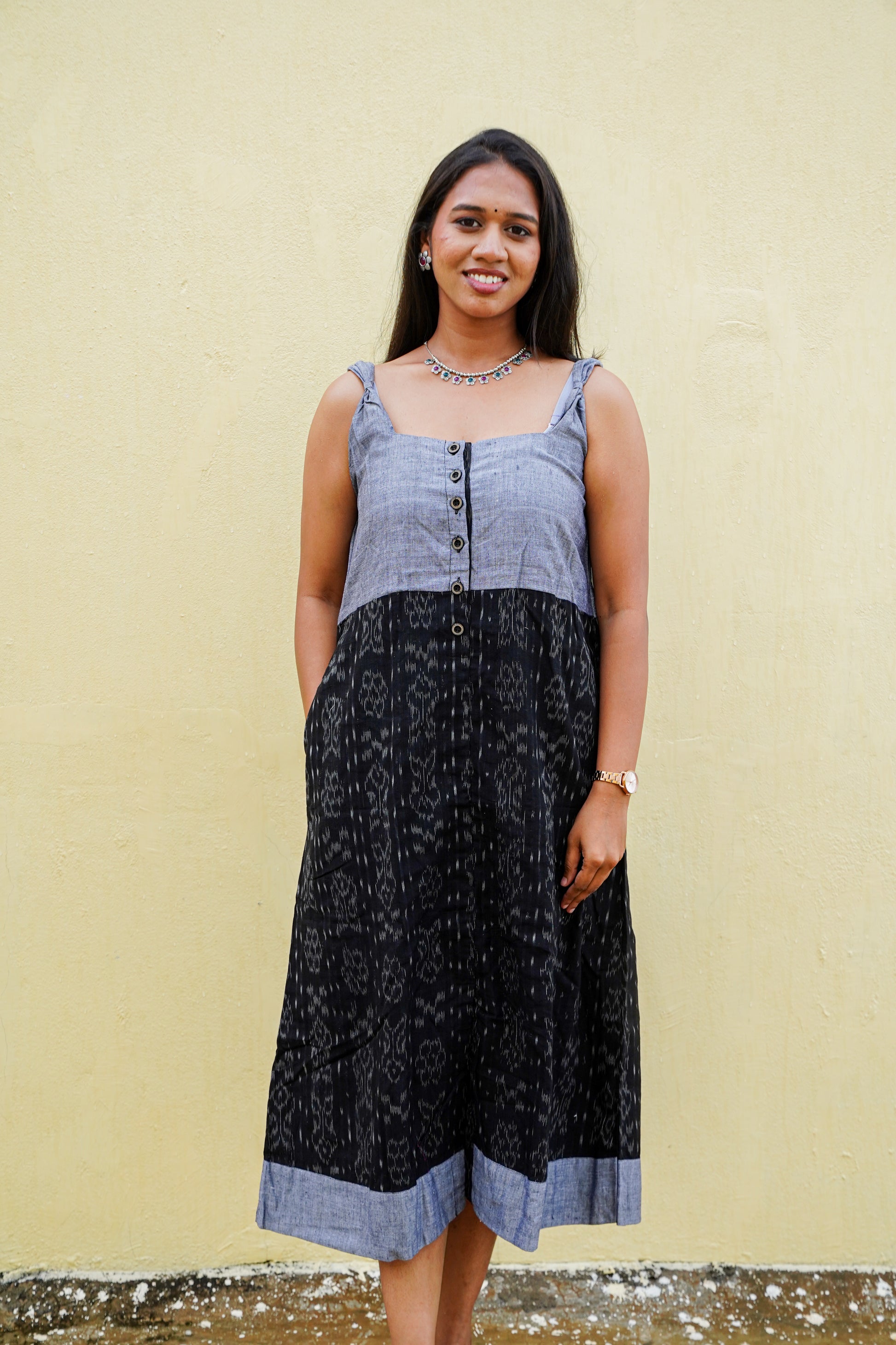 "Alokita" Sambalpuri Dress - Earthyweaves