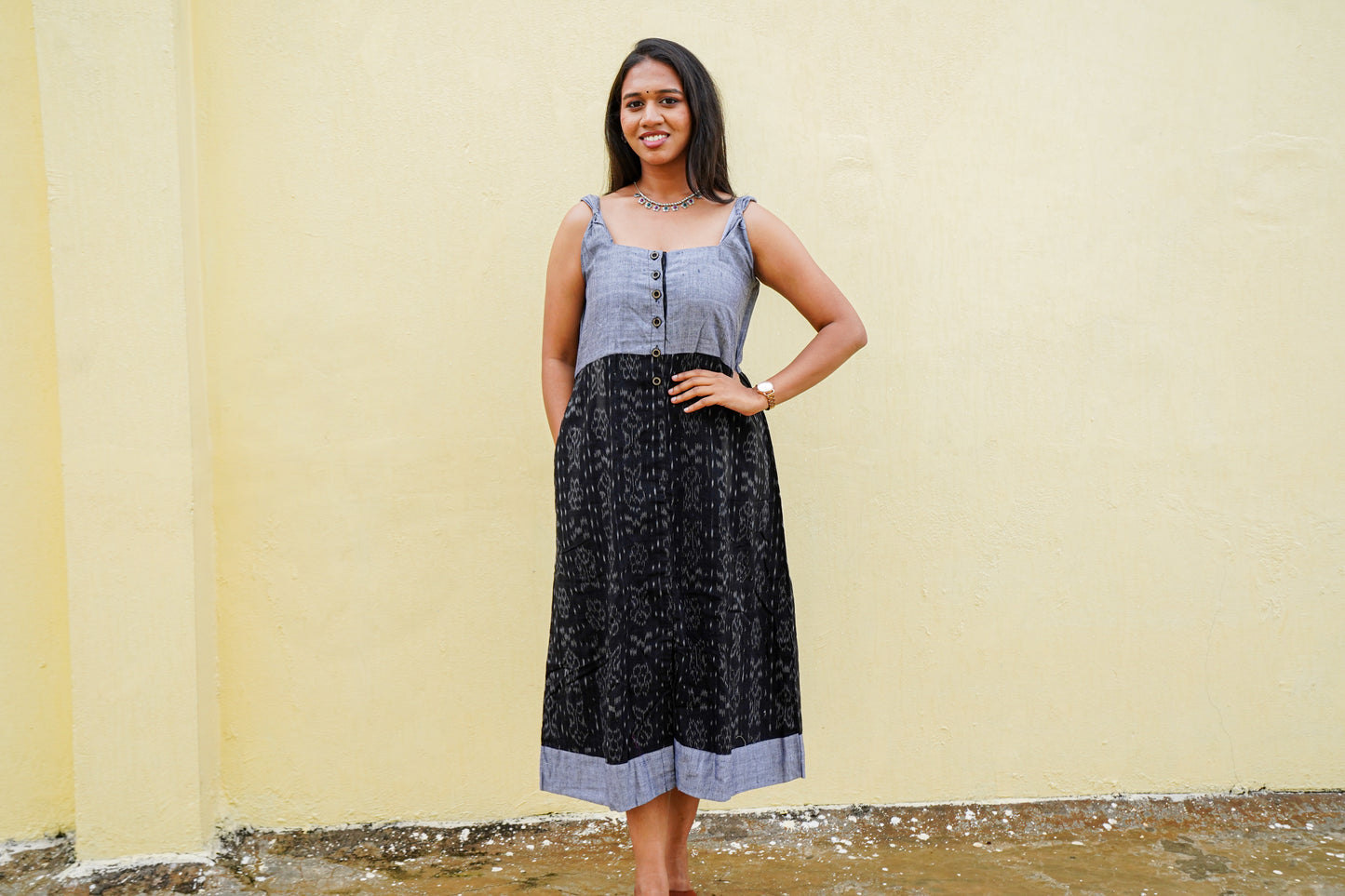 "Alokita" Sambalpuri Dress - Earthyweaves